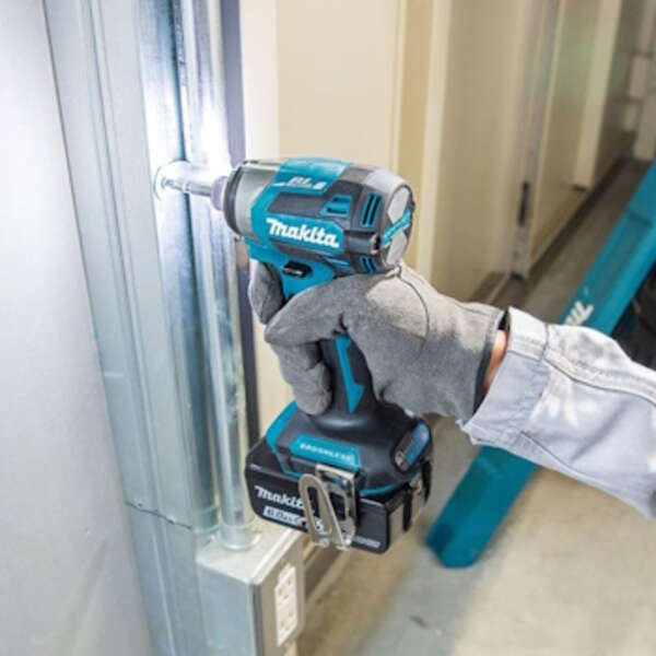 Akumulatorski udarni odvijač LXT 18 V Makita DTD173Z - Slika 6