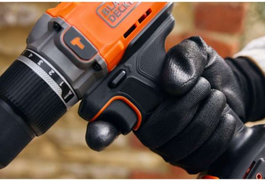 Akumulatorska udarna bušilica BCD383D2XK-QW Black&Decker - Slika 3