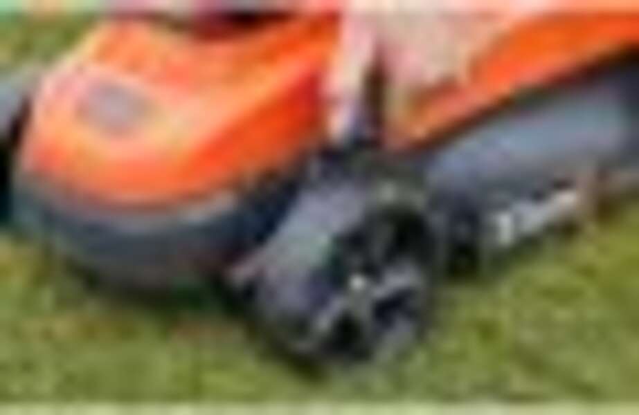 Akumulatorska travokosačica BCMW3318L2-QW Black&Decker - Slika 6