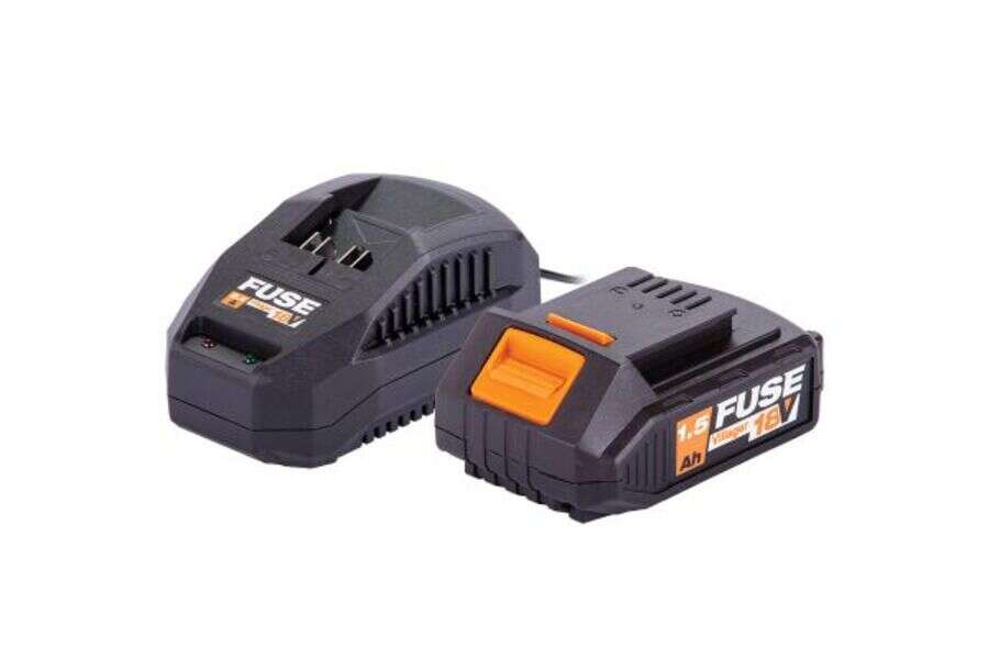 Set 1.5Ah baterija i 2.4A punjač FUSE 18V - Slika 1