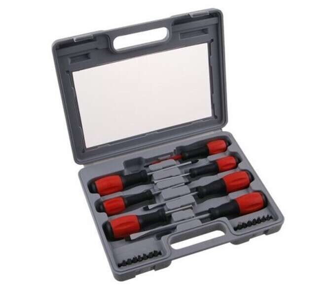 Odvijači CrV komplet sa 14 bitova LEVIOR - Slika 1