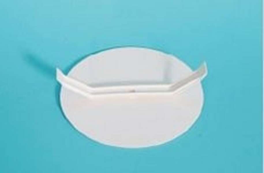 Poklopac za razvodnu kutiju fi78mm sa perima Beoplast - Slika 1