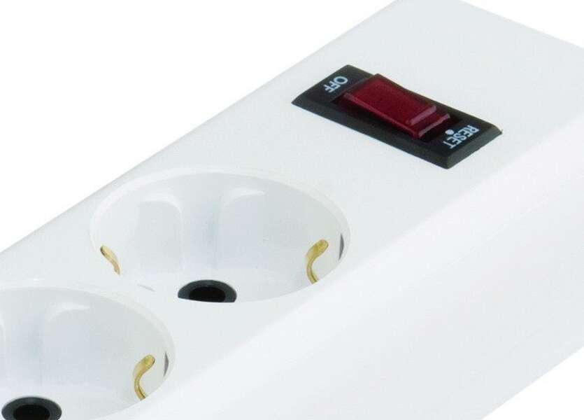 Produžni kabl za računare 5G 3m 3x1.5mm2 beli Tehnoelektro - Slika 1