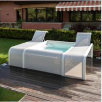 Mini bazen sa ležaljkama Mariposa