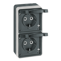 Priključnica dvopolna dvostruka vertikalna polikar. jezgro Protecta 16A/250V premoštena